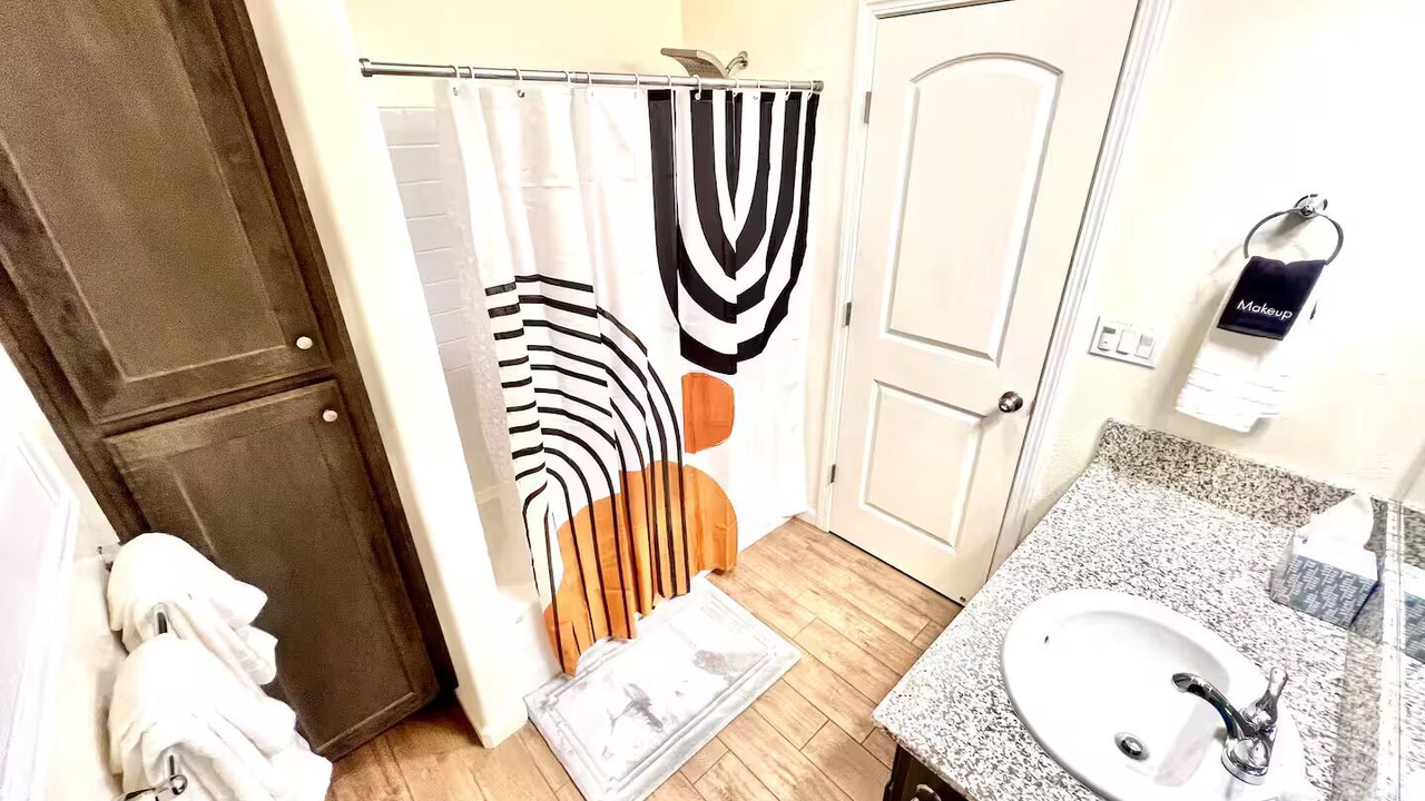 Photo of Bathroom in Tulare