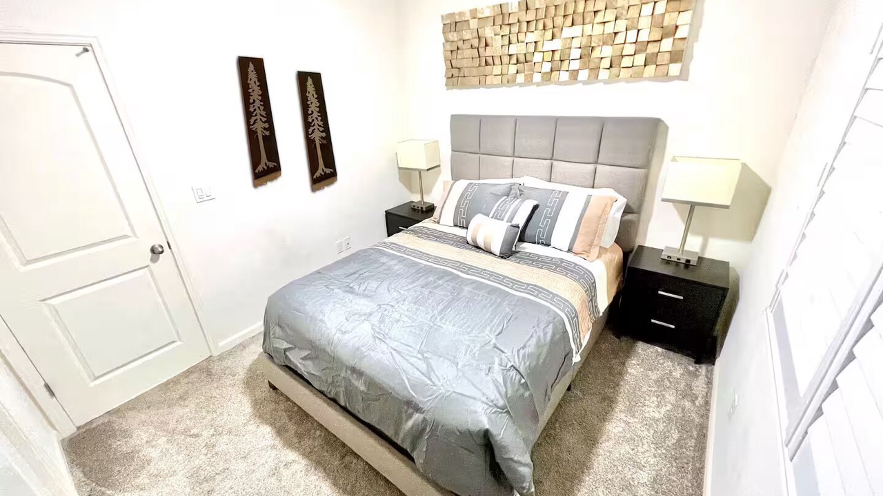 Photo of Bedroom in Tulare