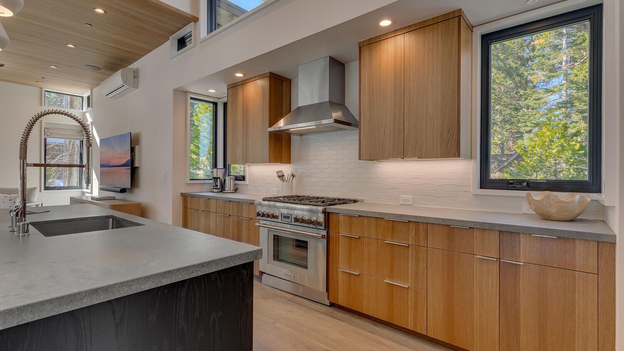 Photo of Kitchen in Tahoma