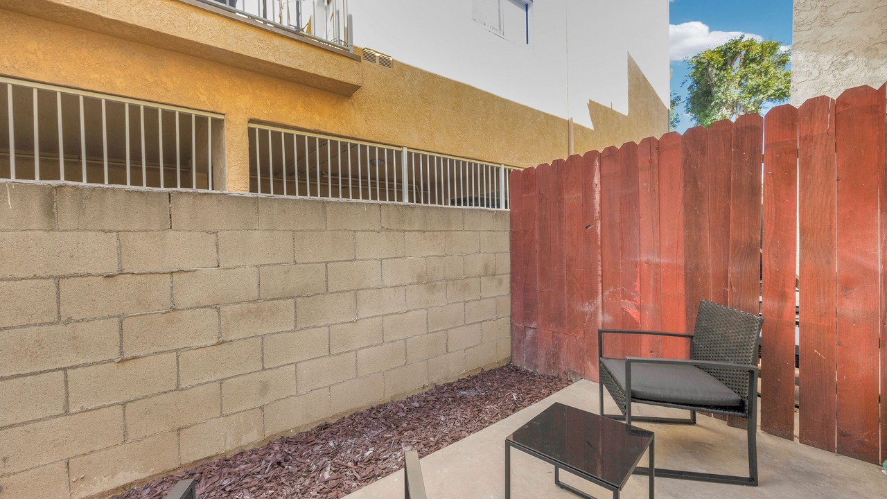 Photo of Patio Balcony in Los Alamitos