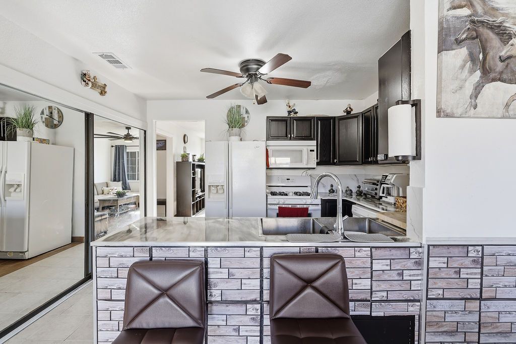 Photo of Kitchen in Palmdale