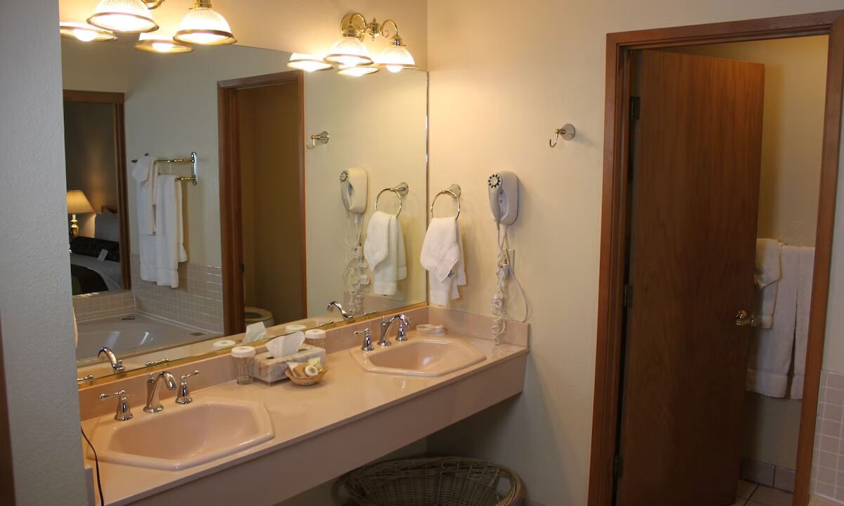 Photo of Bathroom in Bass Lake