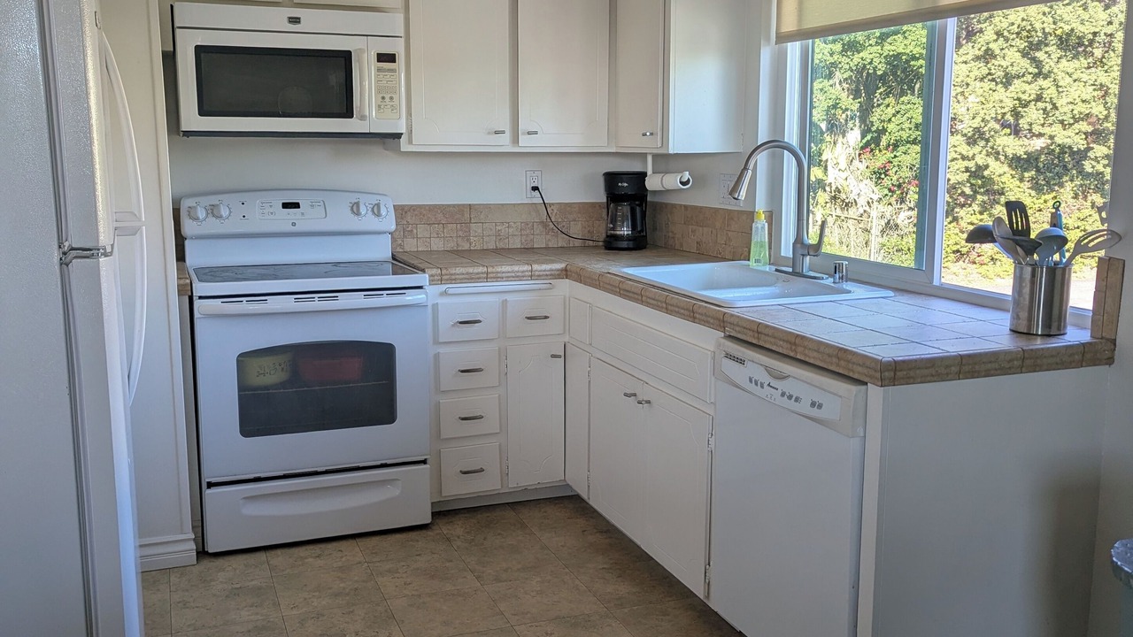 Photo of Kitchen in Duarte