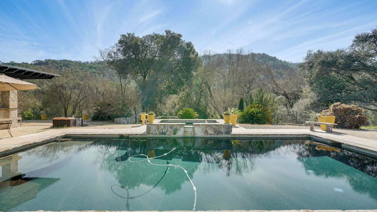 Photo of Outdoor in Gilroy