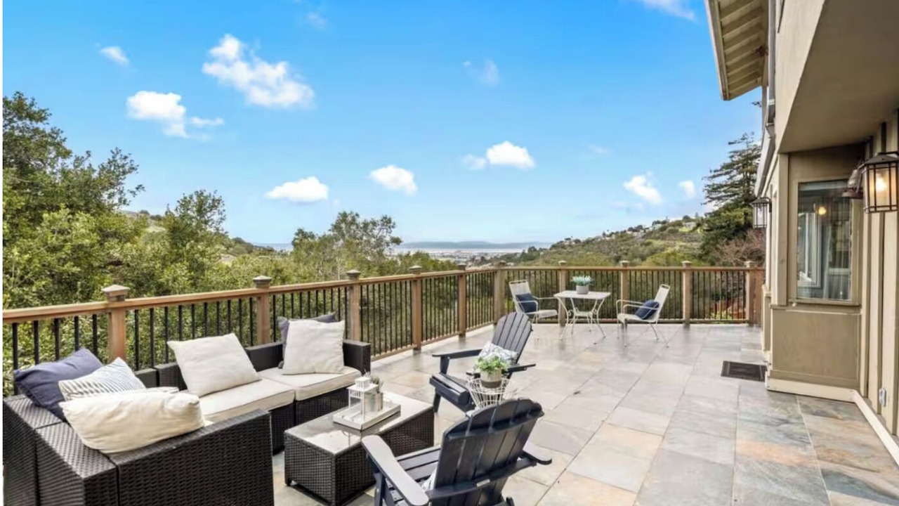 Photo of Patio Balcony in Belmont