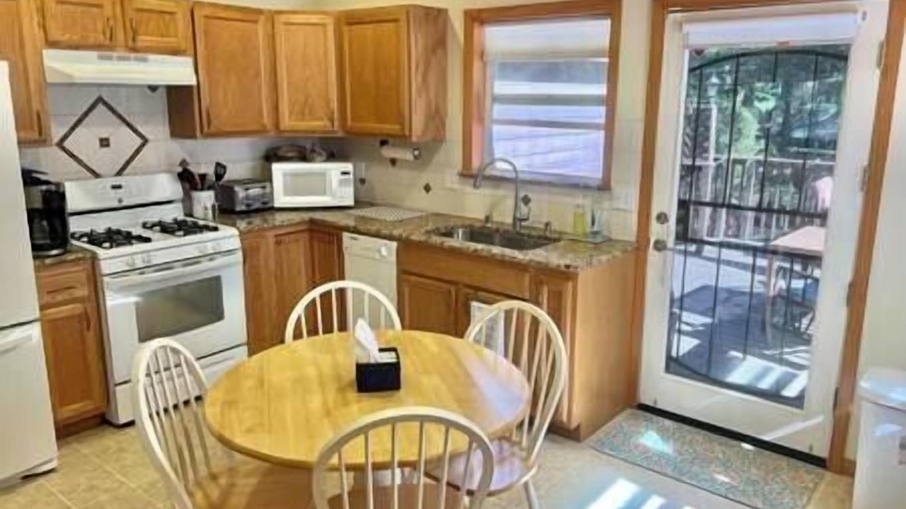 Photo of Kitchen in Twain Harte