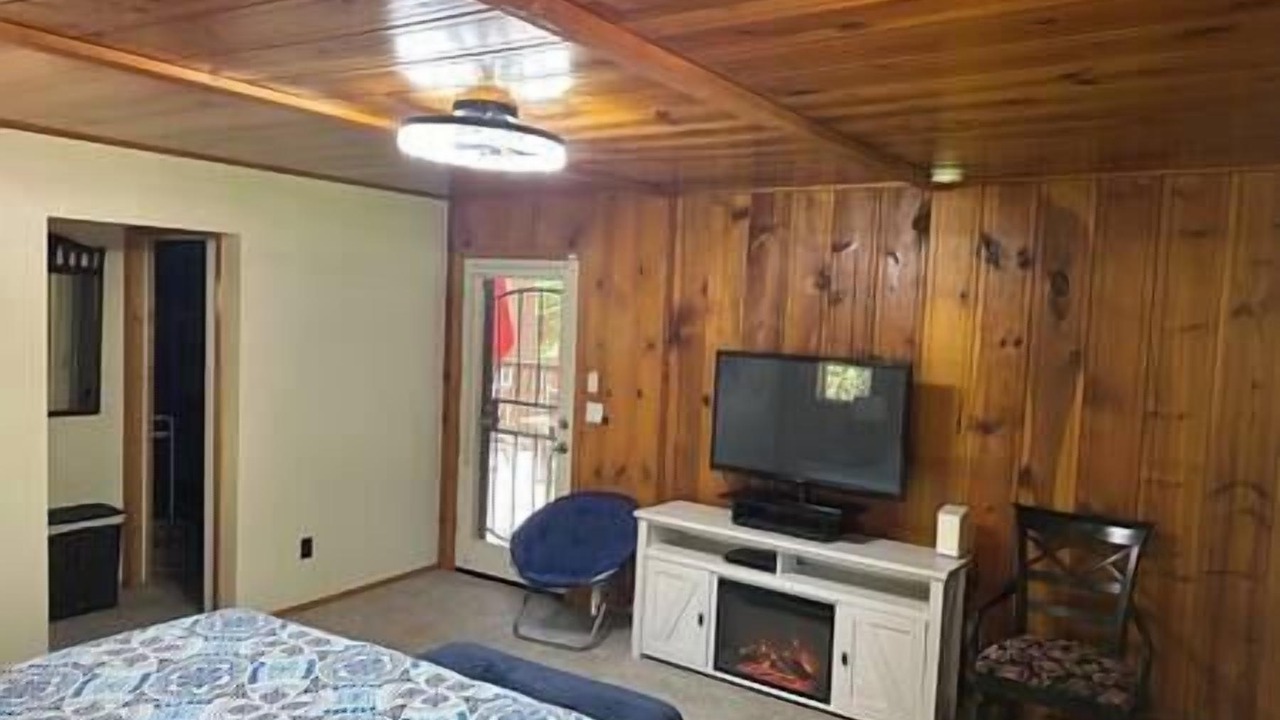 Photo of Bedroom in Twain Harte