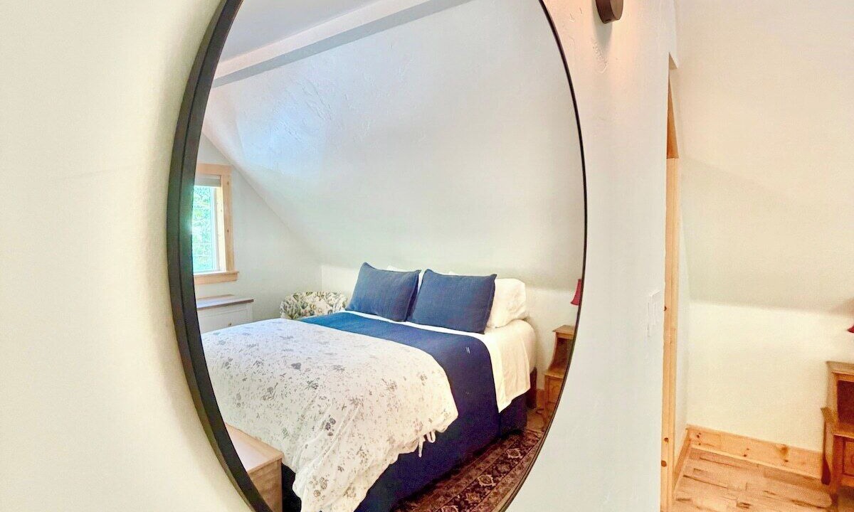 Photo of Bedroom in Twain Harte
