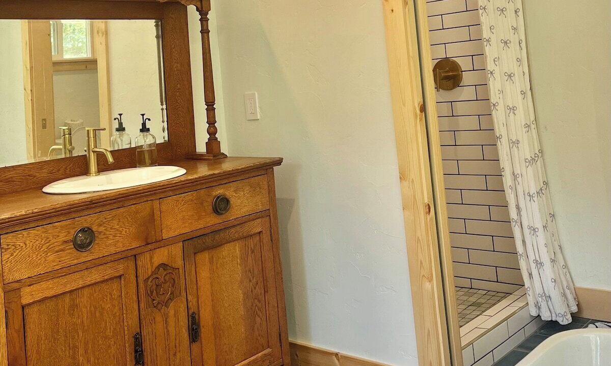 Photo of Bathroom in Twain Harte