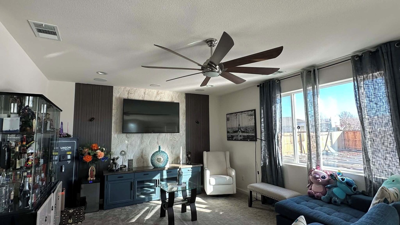 Photo of Livingroom in Sparks