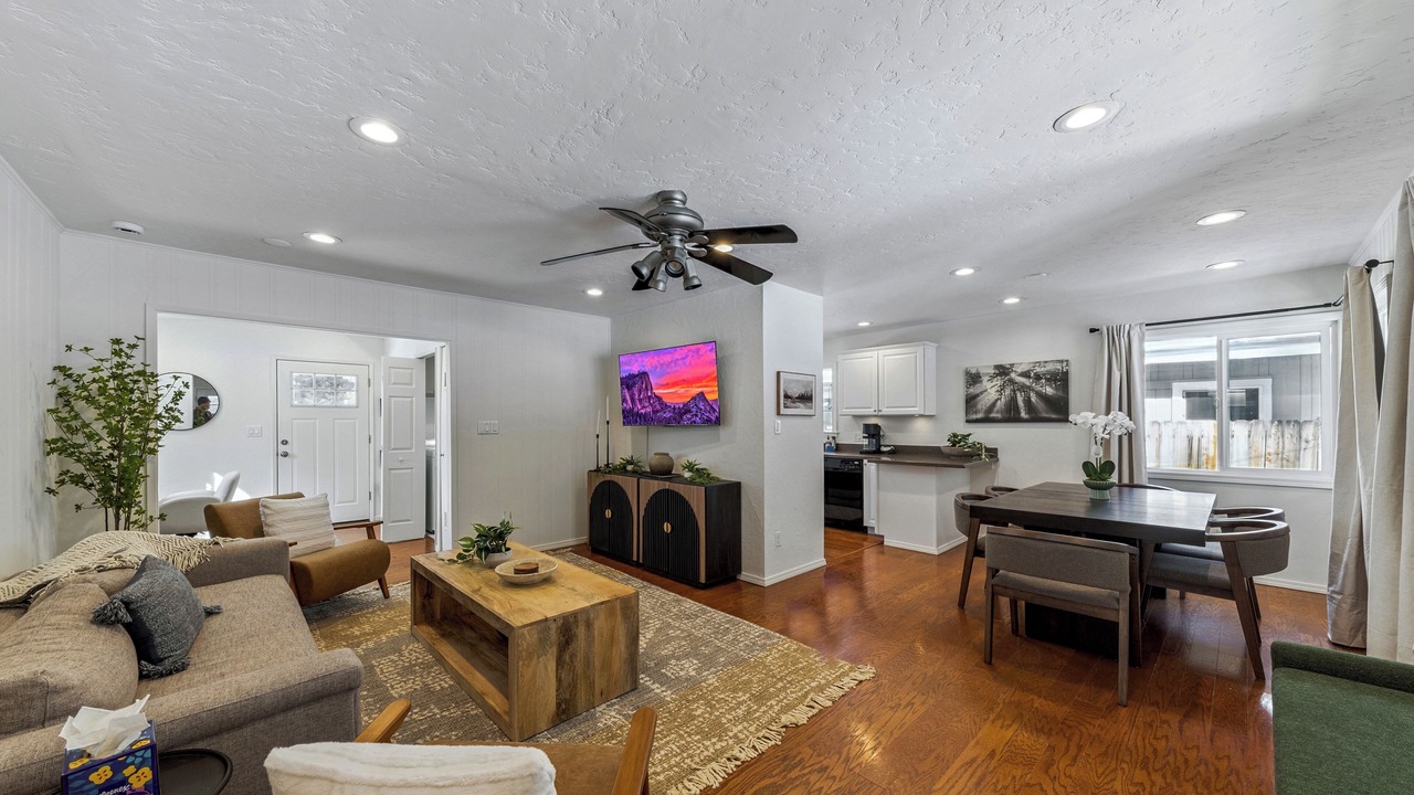 Photo of Livingroom in South Lake Tahoe