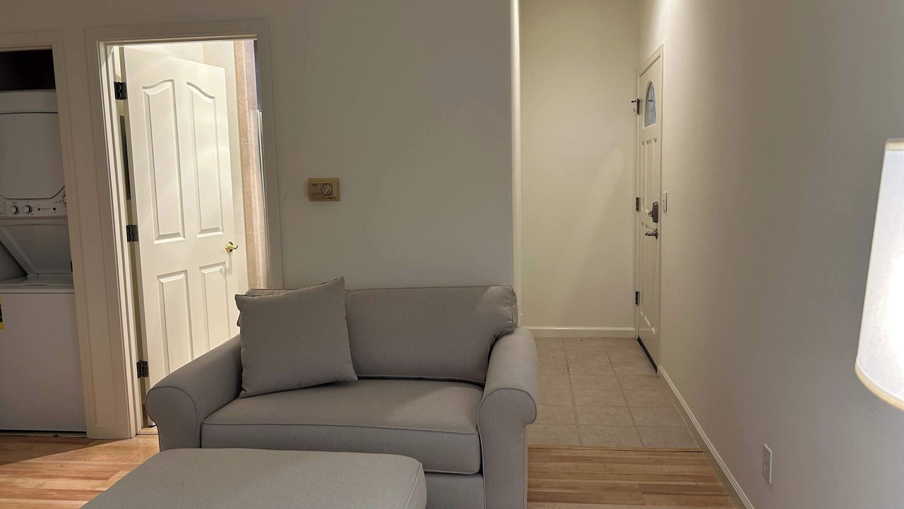 Photo of Livingroom in Westside Santa Cruz