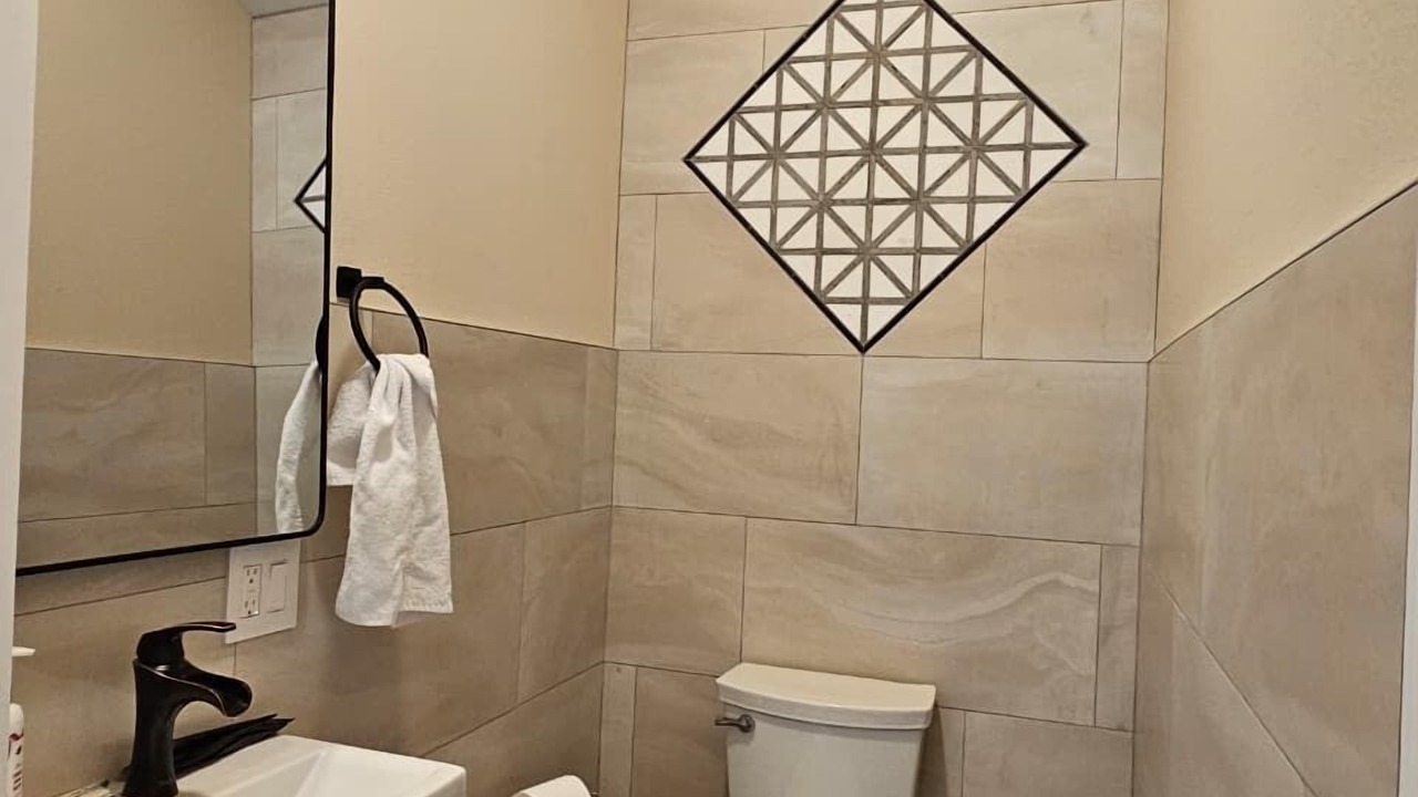 Photo of Bathroom in Mojave Desert
