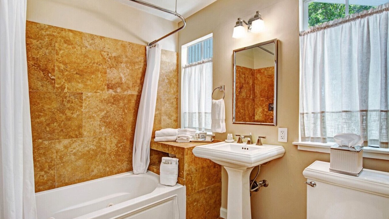 Photo of Bathroom in Sonoma