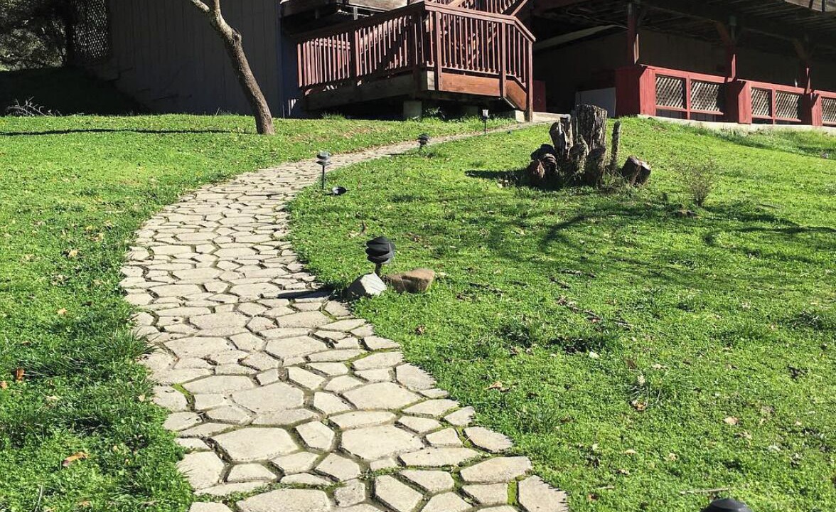 Photo of Outdoor in Holy City
