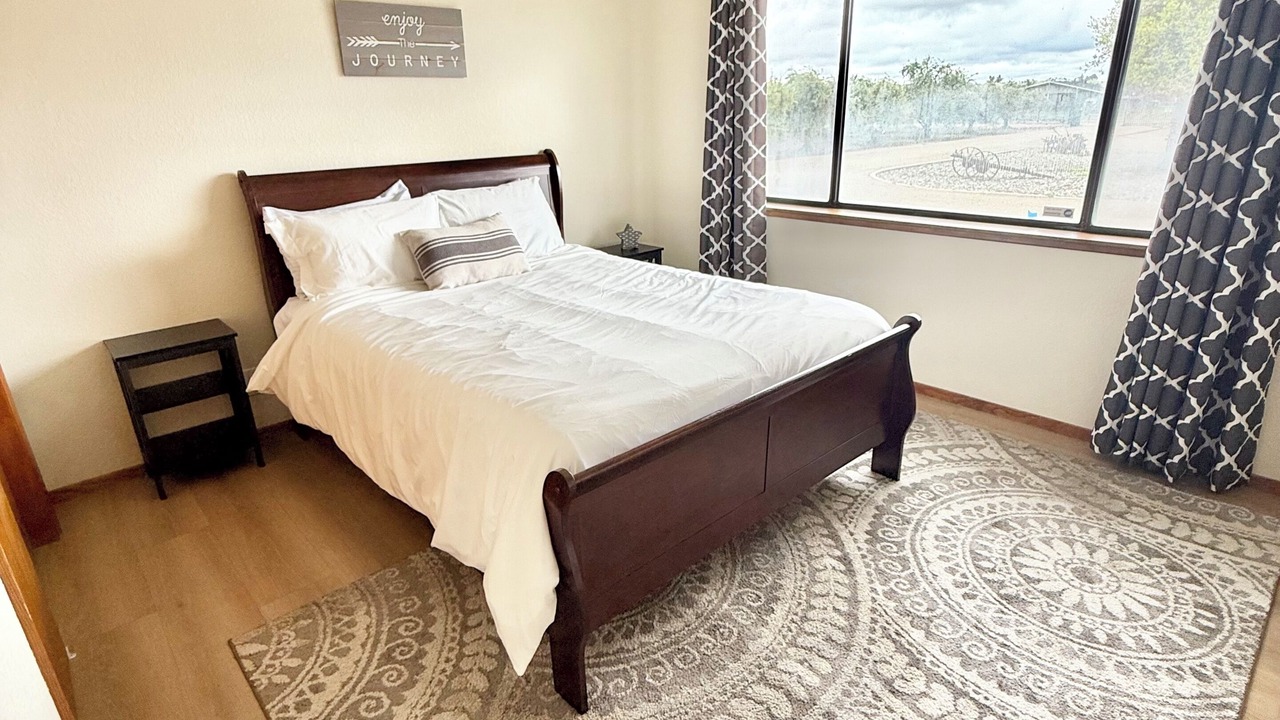 Photo of Bedroom in Corning