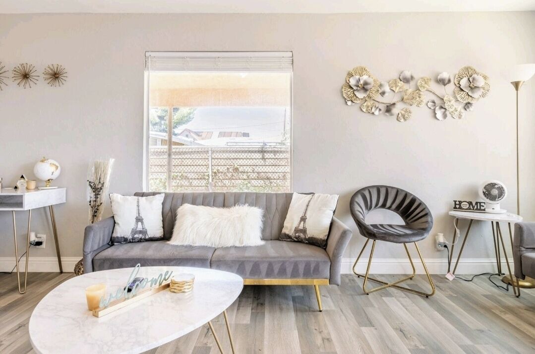 Photo of Livingroom in Oildale