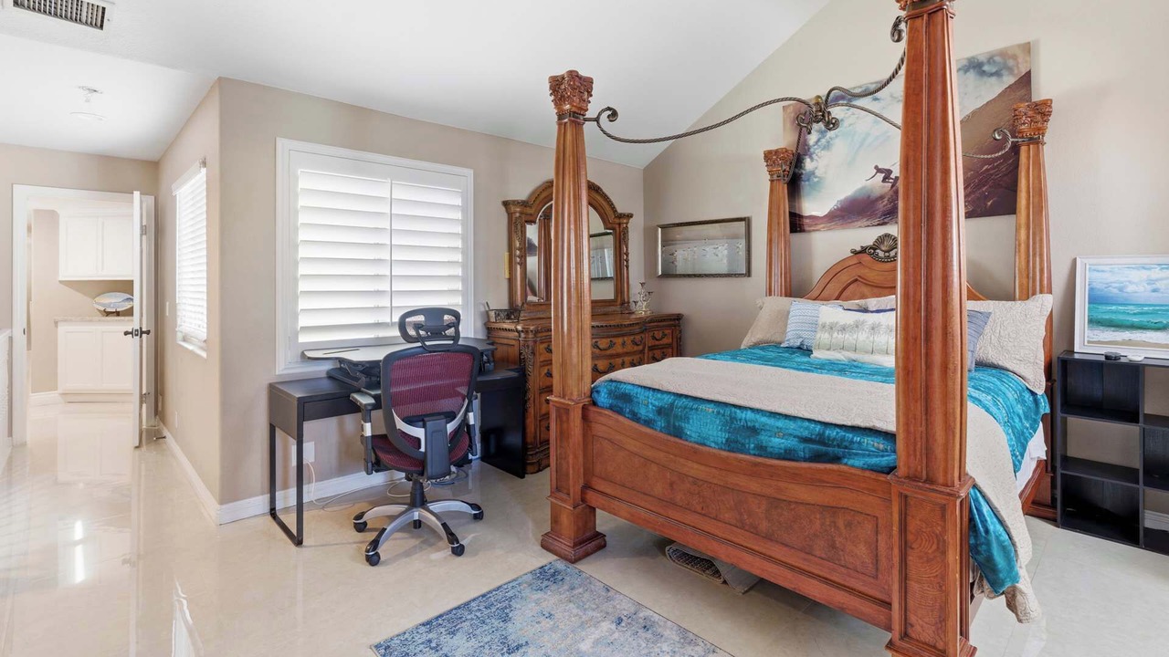 Photo of Bedroom in Huntington Beach