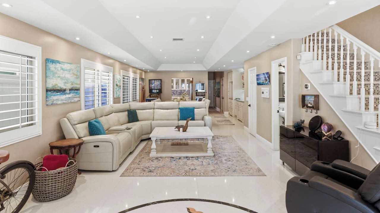 Photo of Livingroom in Huntington Beach