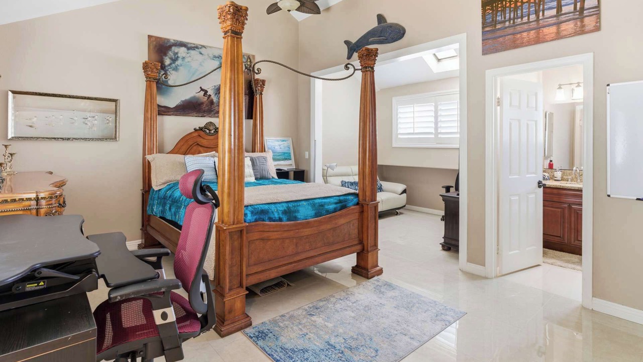 Photo of Bedroom in Huntington Beach