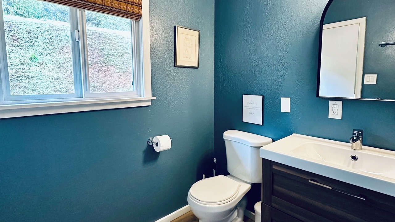 Photo of Bathroom in Mariposa