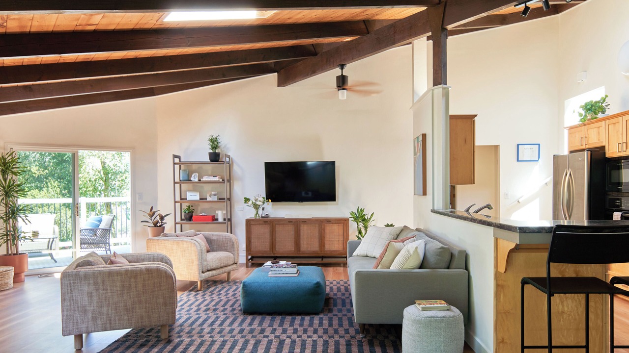 Photo of Livingroom in Aptos Hills-Larkin Valley