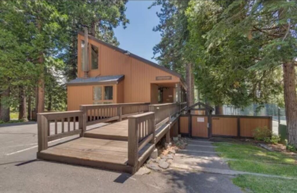 Photo of Outdoor in Lake Forest