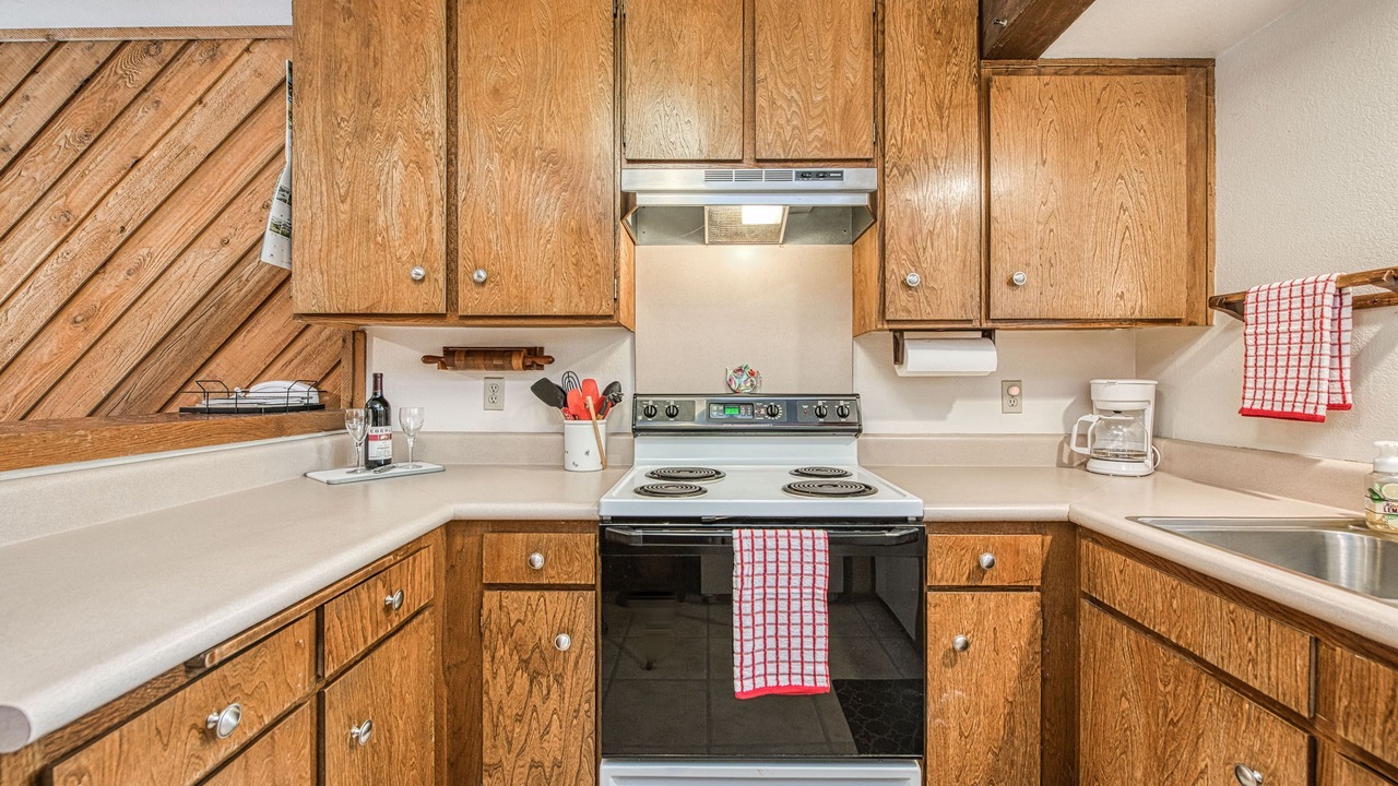 Photo of Kitchen in Lakeshore