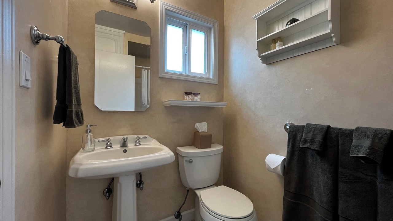 Photo of Bathroom in Willow Glen