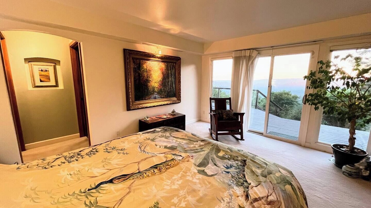 Photo of Bedroom in Los Gatos