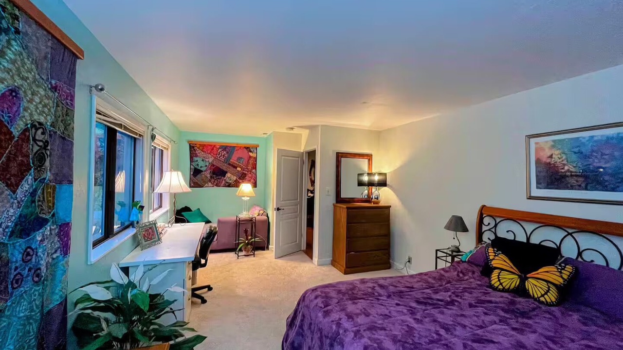 Photo of Bedroom in Los Gatos