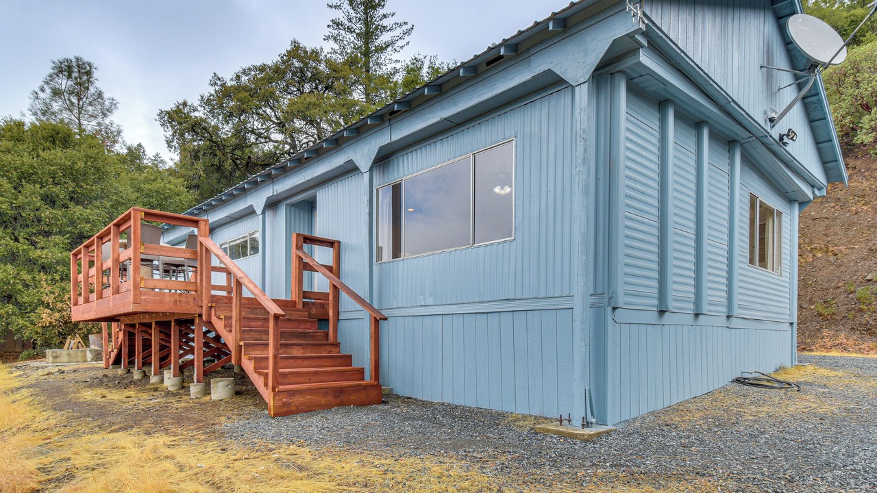Photo of Outdoor in Coulterville