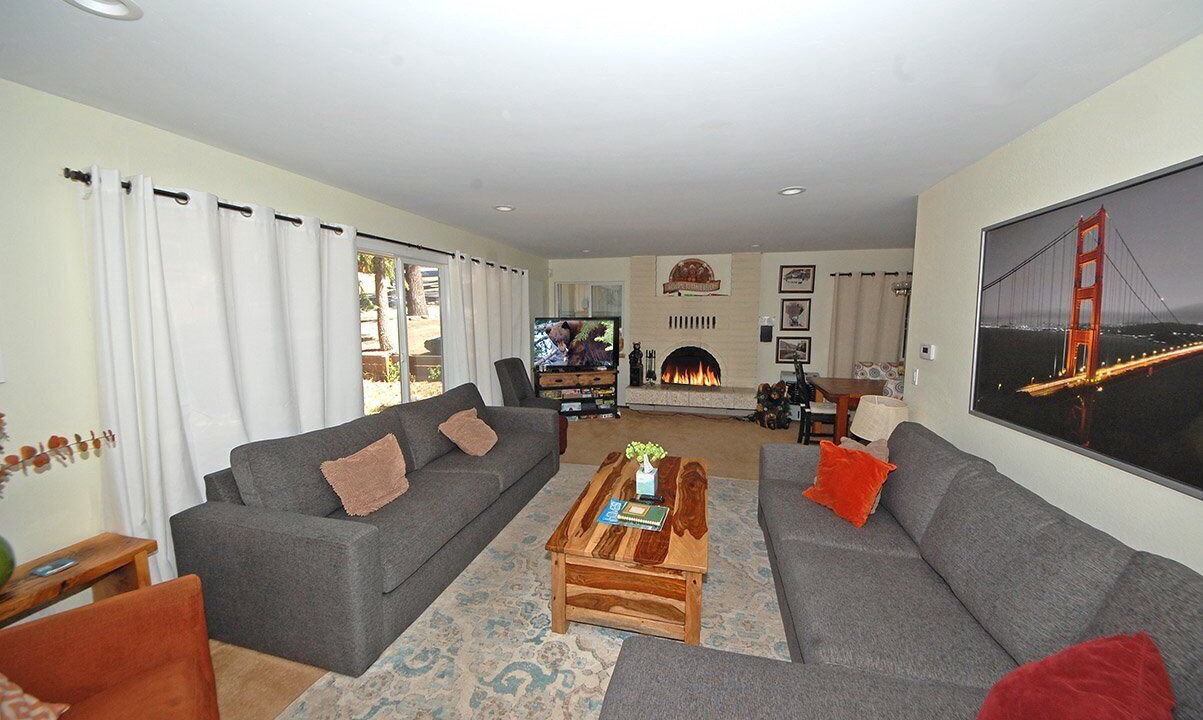 Photo of Livingroom in South Lake Tahoe