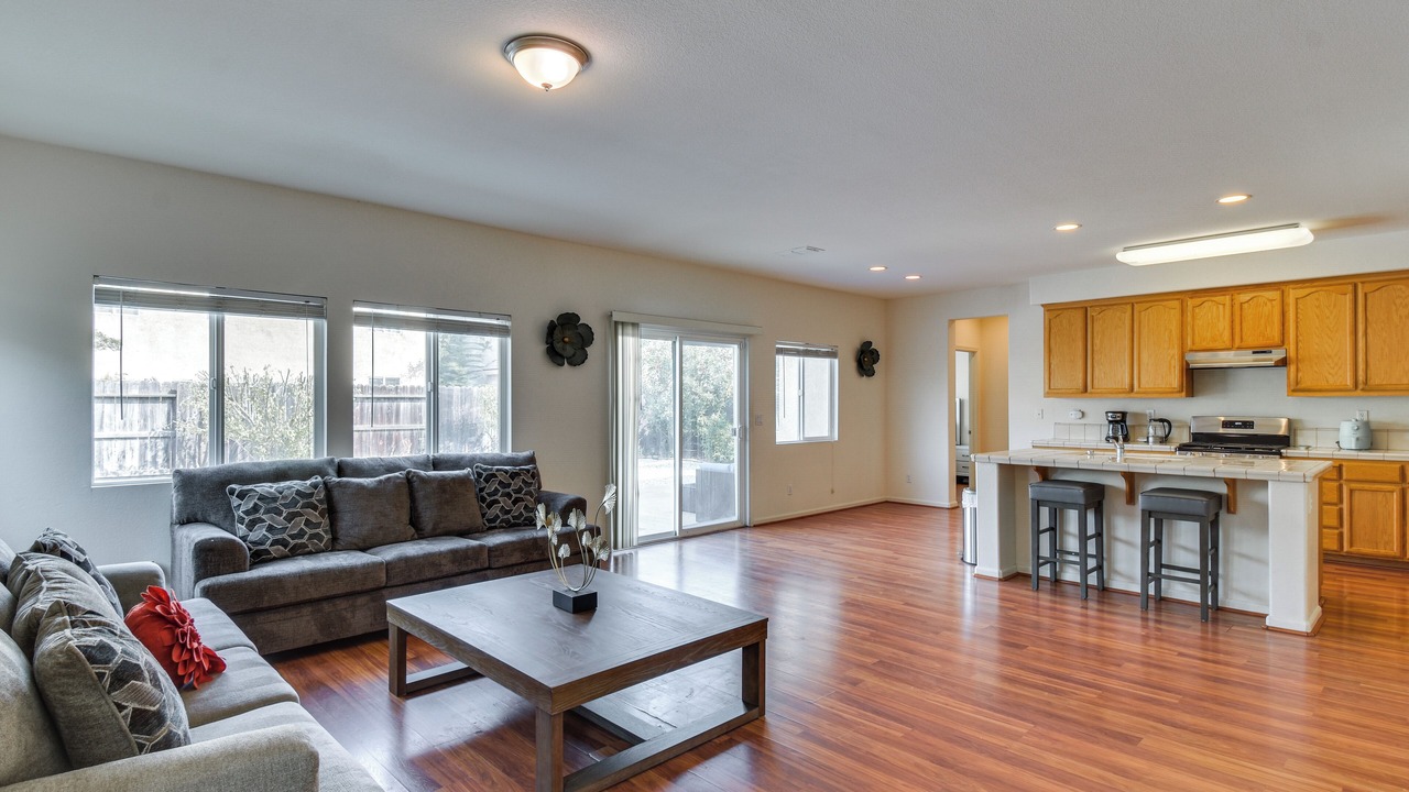 Photo of Livingroom in Merced