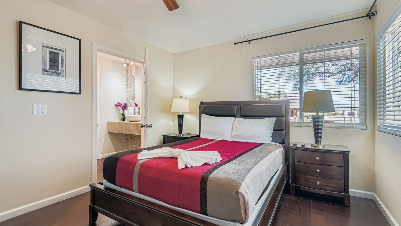 Photo of Bedroom in Rainbow Park