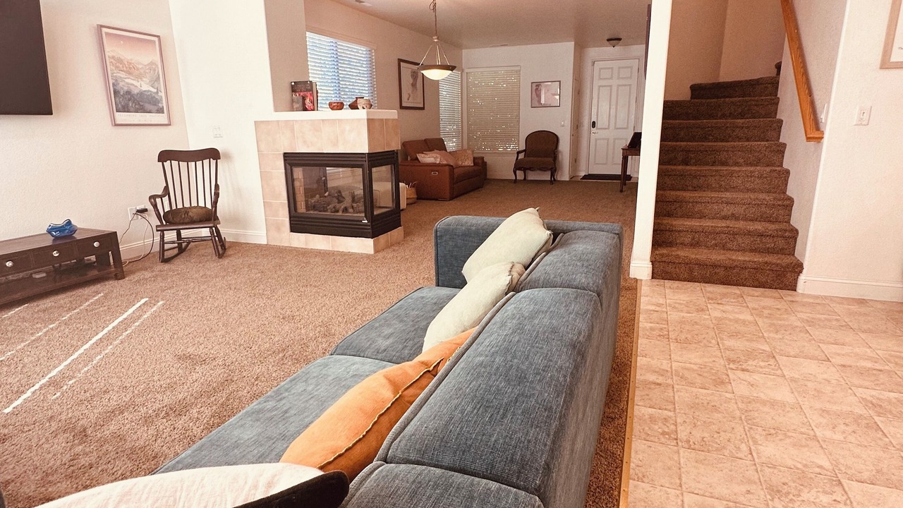 Photo of Livingroom in Carson City