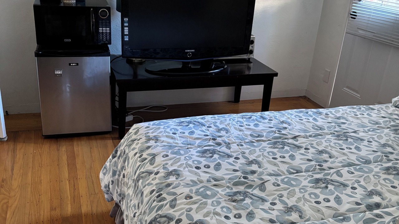 Photo of Bedroom in Castro Valley