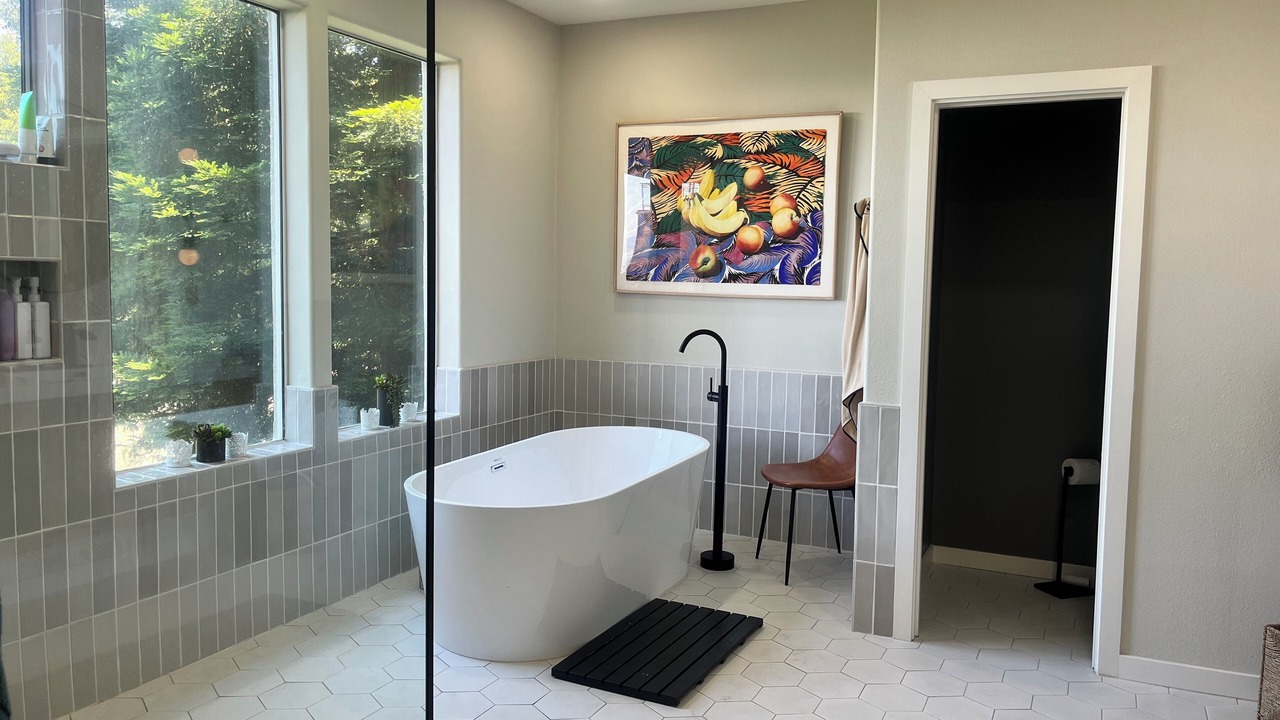 Photo of Bathroom in Forestland