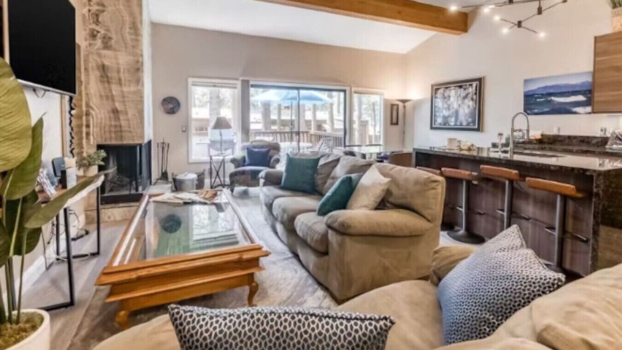 Photo of Livingroom in Zephyr Cove