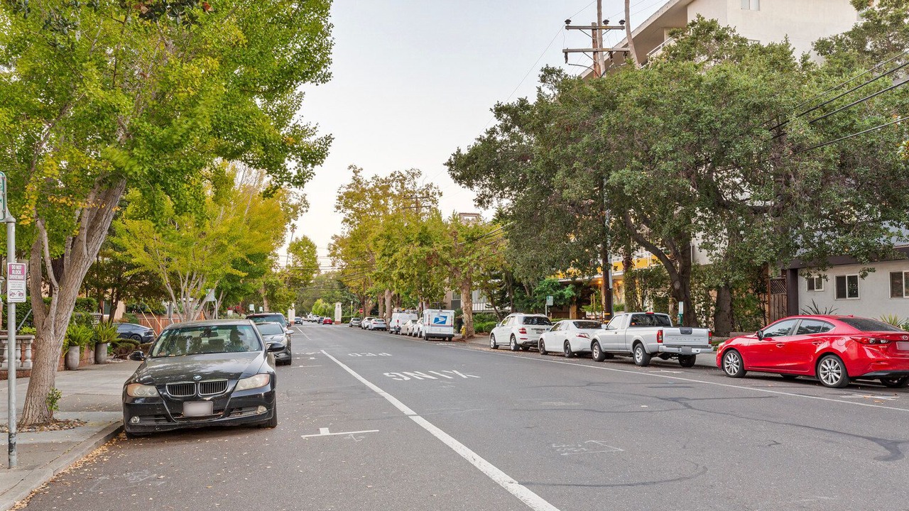 Photo of Others in Central San Mateo