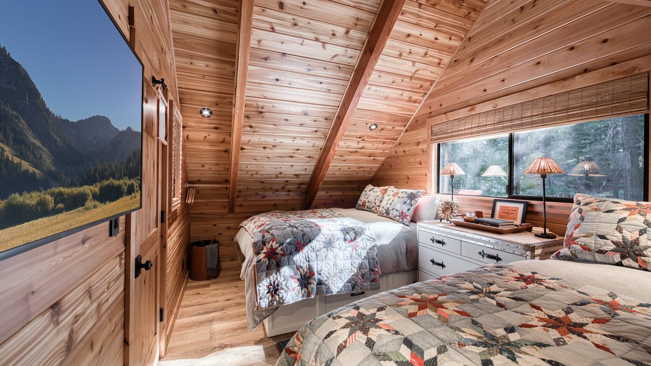 Photo of Bedroom in Tahoma