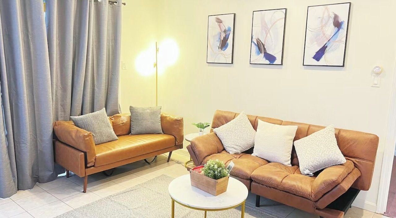 Photo of Livingroom in San Leandro