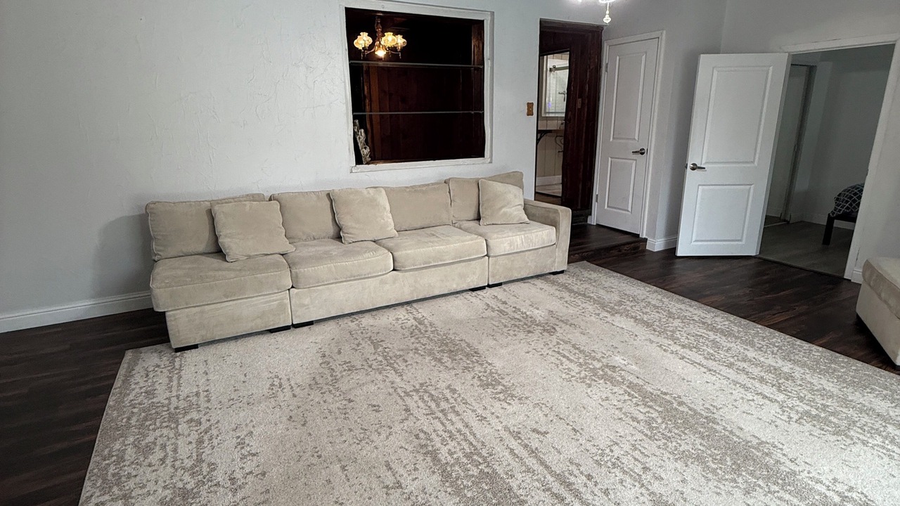 Photo of Livingroom in Roosevelt