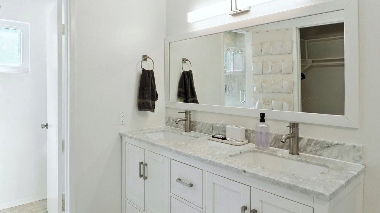 Photo of Bathroom in Westlake Village