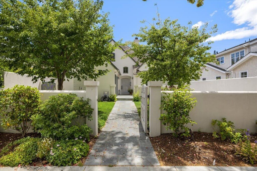 Photo of Outdoor in Old Palo Alto