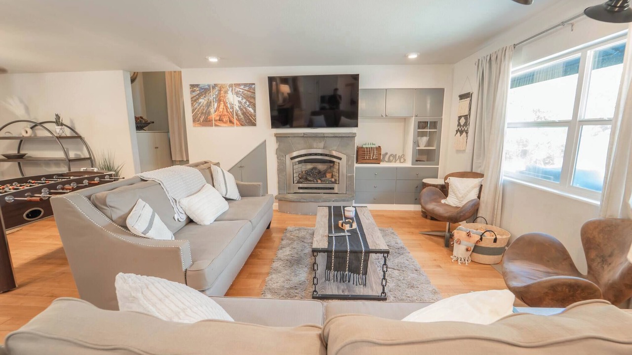 Photo of Livingroom in Three Rivers