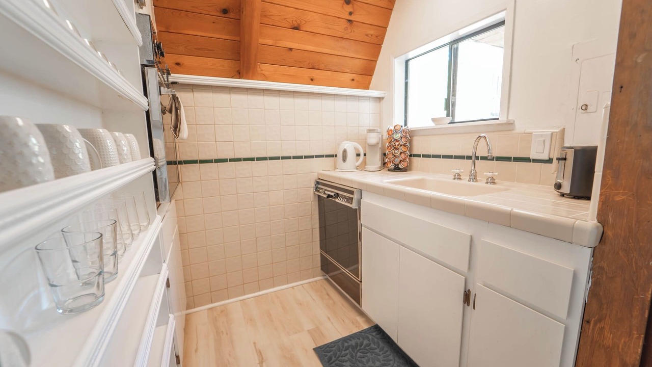 Photo of Kitchen in Three Rivers