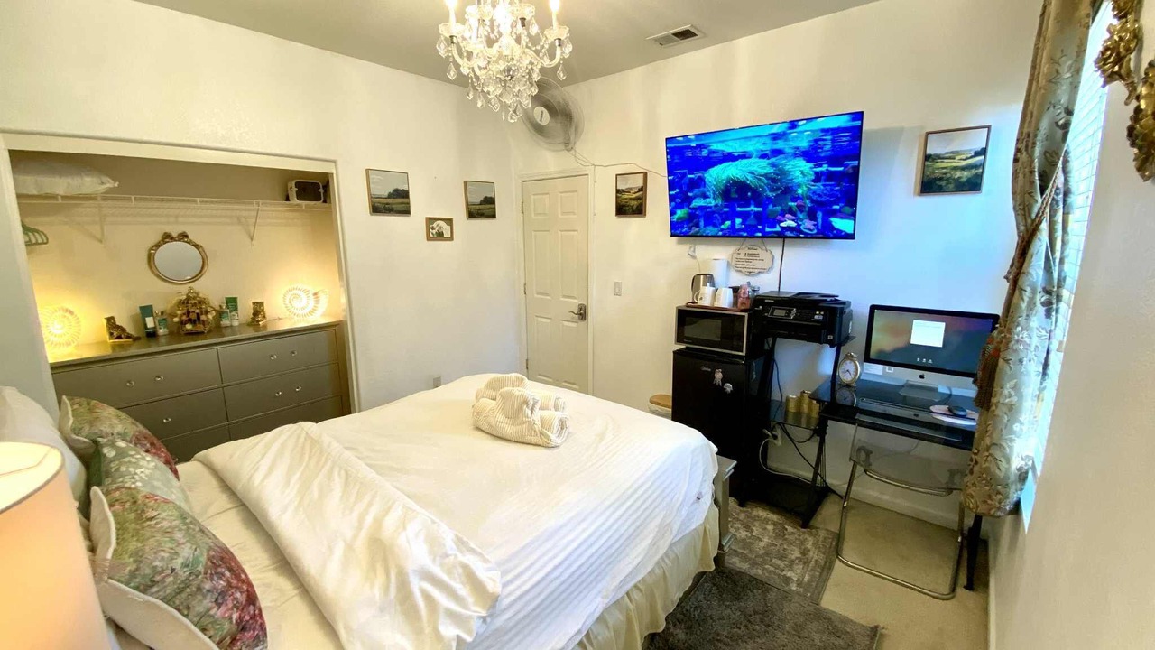 Photo of Bedroom in Tracy
