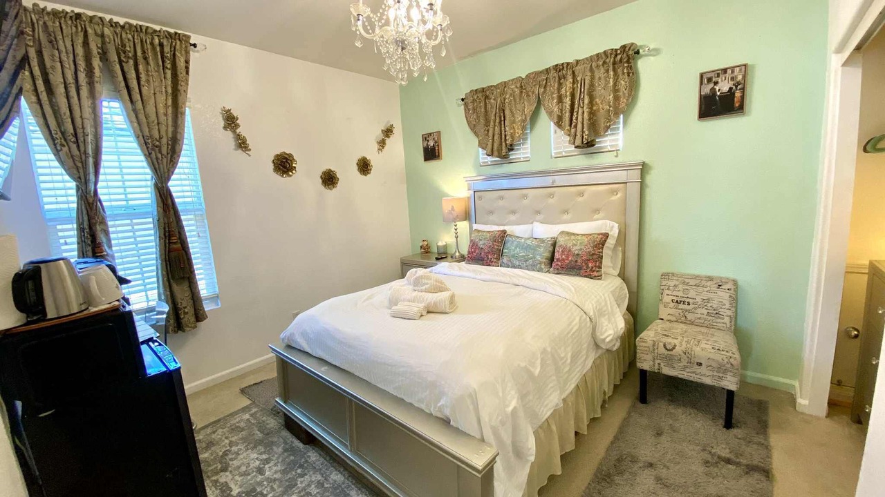 Photo of Bedroom in Tracy