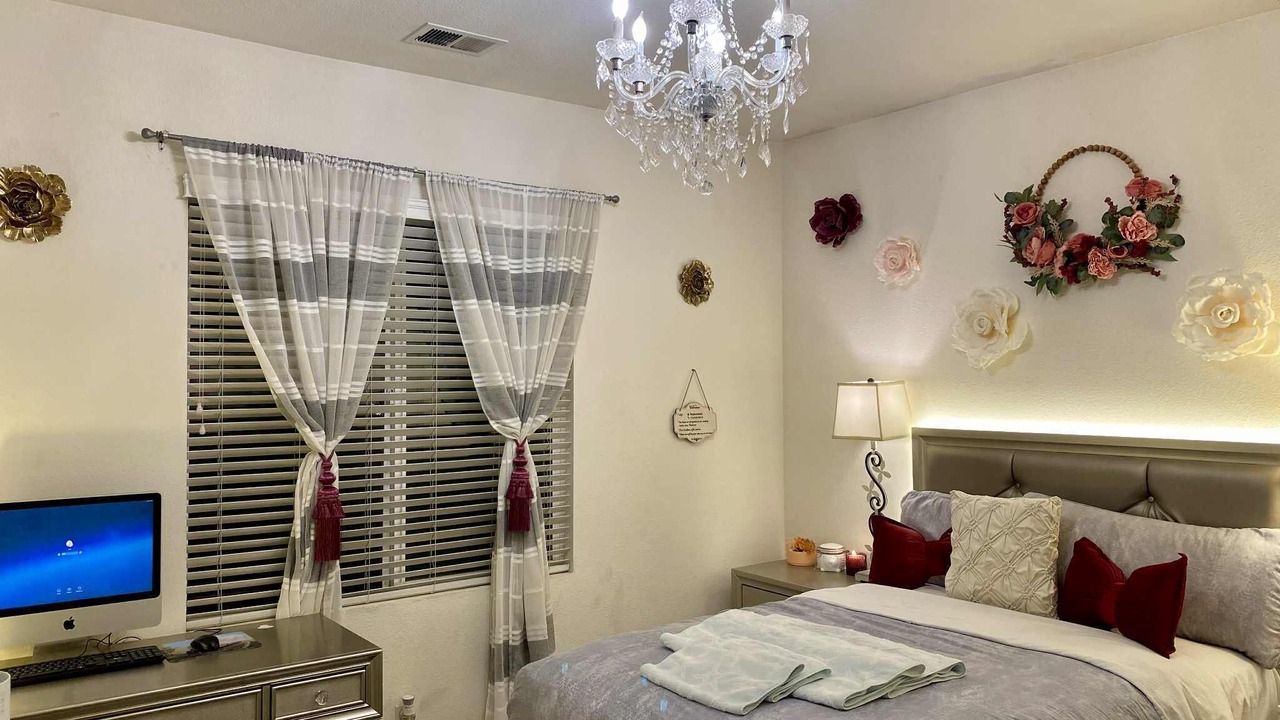 Photo of Bedroom in Tracy